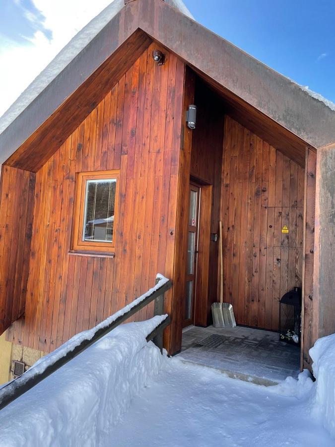 Апартаменты Garage Гаррахов Экстерьер фото